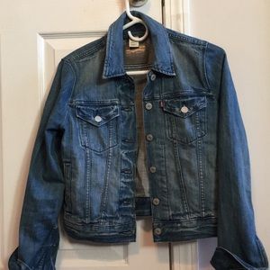Women’s jean jacket